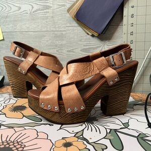 Kork-Ease Brown Leather Platform Sandals